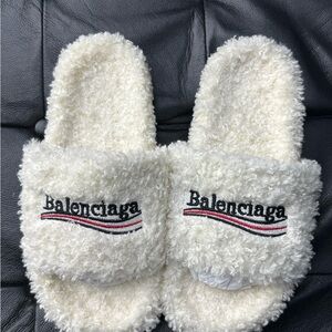 Balenciaga Cream Fuzzy Slippers